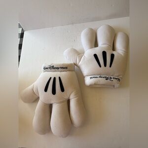 Walt Disney World Mickey Mouse Pair Of Plush Glove Hands White Costume